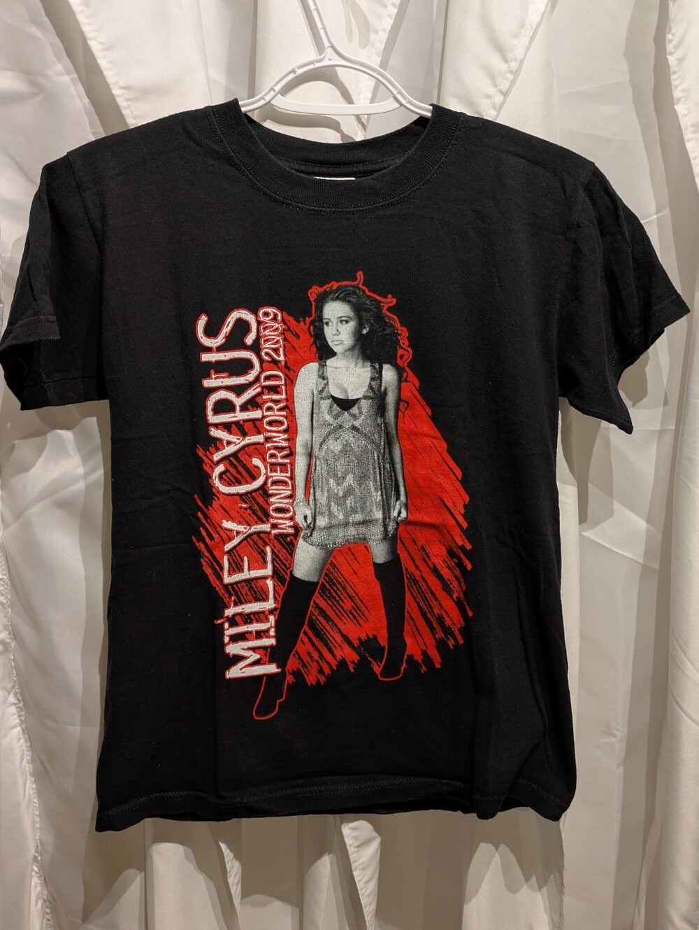 15 🔥 VINTAGE 2009 MILEY CYRUS WONDERWORLD TOUR TEE 🔥 YL